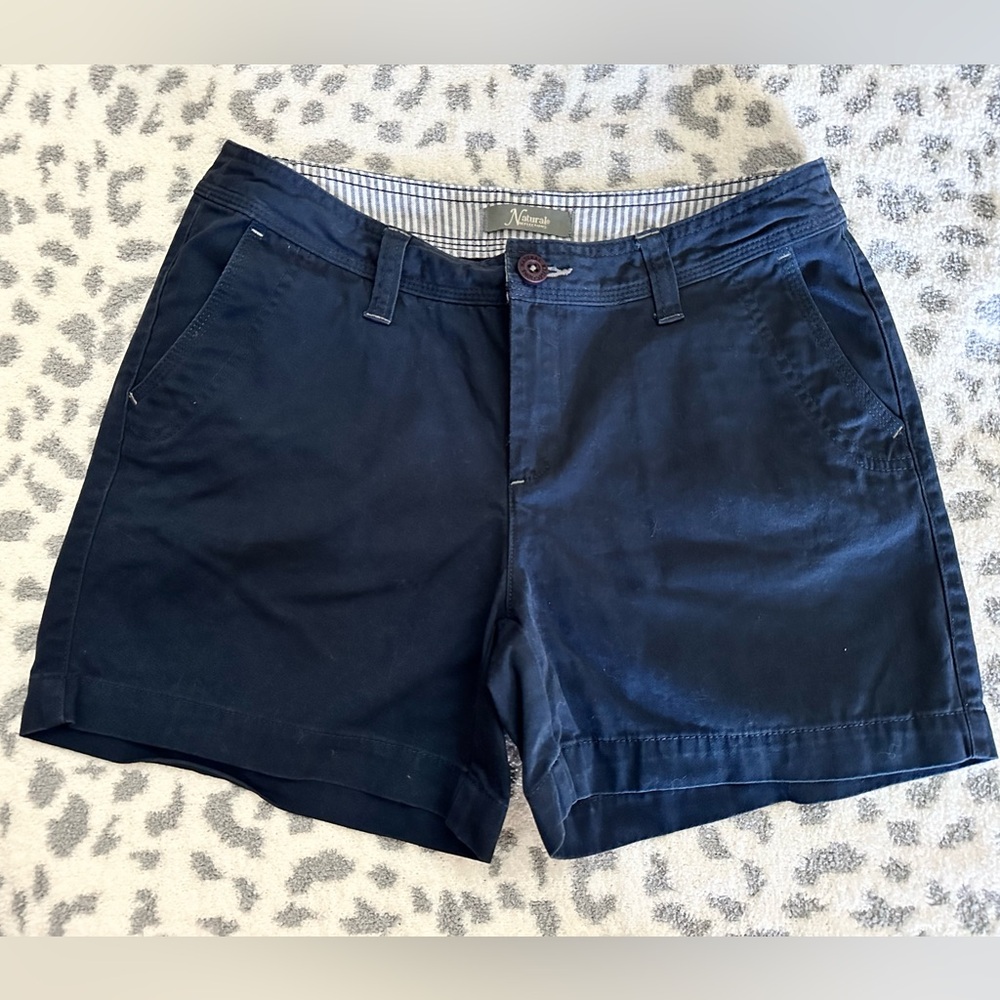 Women’s Cotton Shorts - Size 6 - 5” inseam - Mid-Rise - Navy